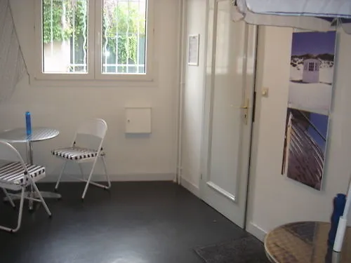 Hotel apartamentowy Appotel Rempart Tours